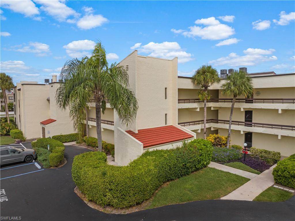 LAKEWOOD - Residential