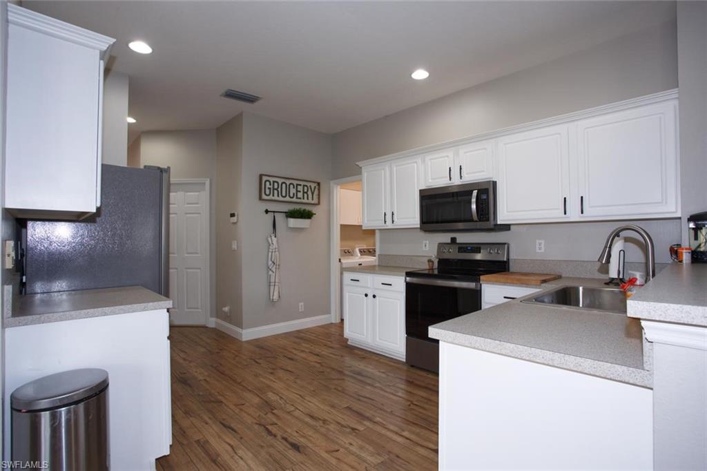 DANFORTH LAKES - Residential