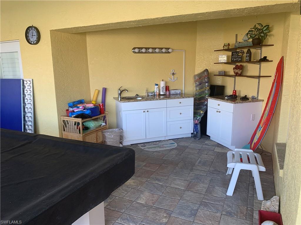 CONNERS - Residential