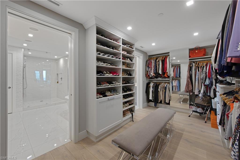 KALEA BAY TOWER 100 - Residential