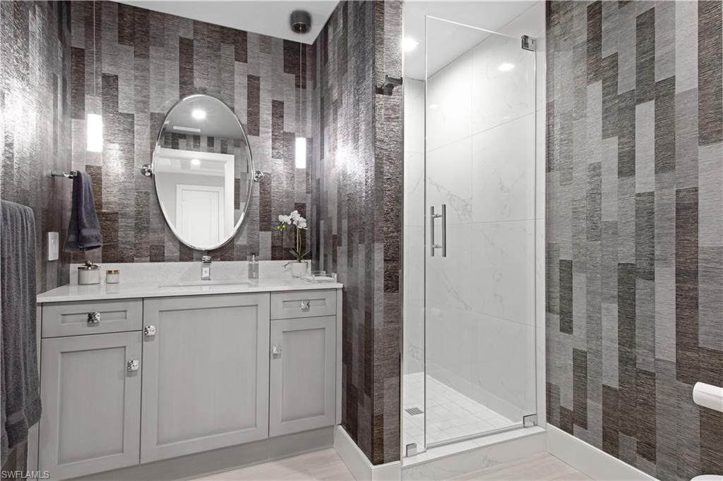 KALEA BAY TOWER 100 - Residential