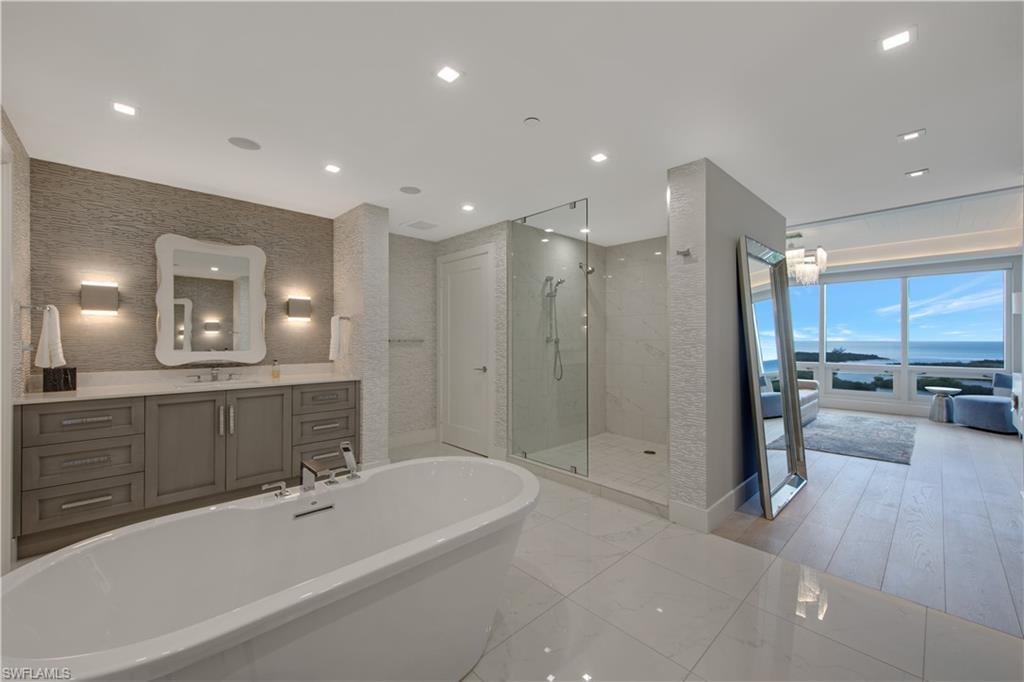 KALEA BAY TOWER 100 - Residential