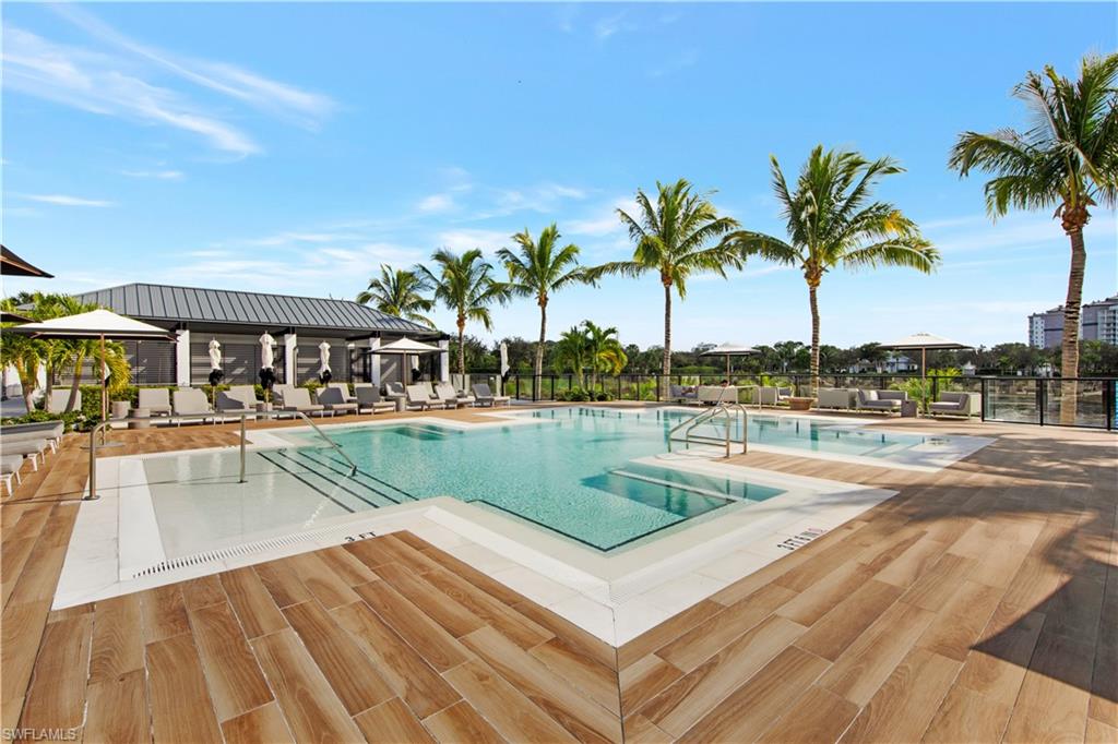 KALEA BAY TOWER 100 - Residential