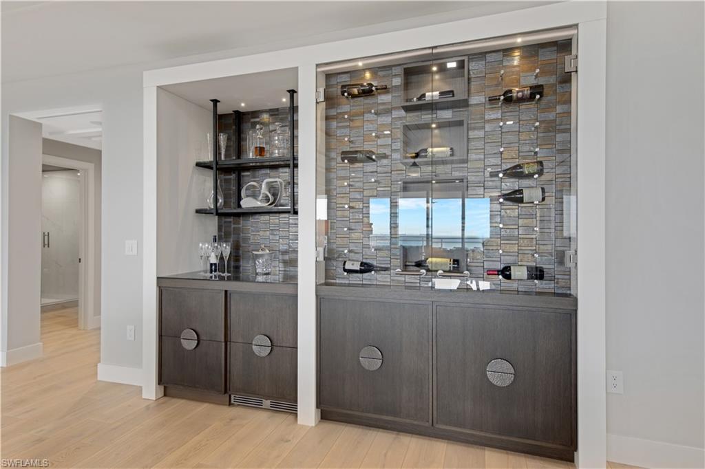 KALEA BAY TOWER 100 - Residential