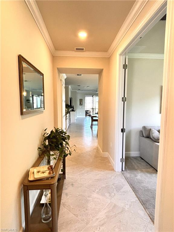 COUNTRY CLUB - Residential