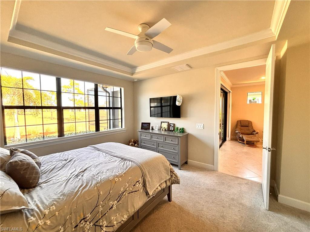 COUNTRY CLUB - Residential