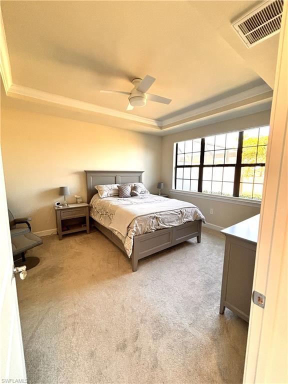 COUNTRY CLUB - Residential