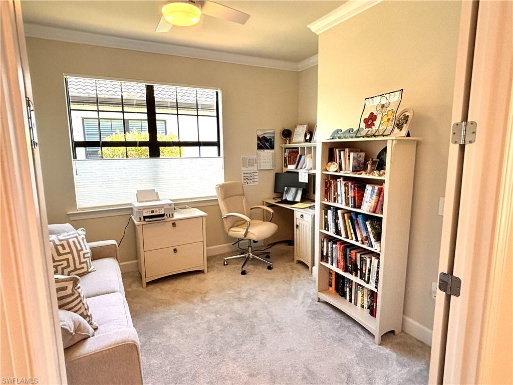 COUNTRY CLUB - Residential