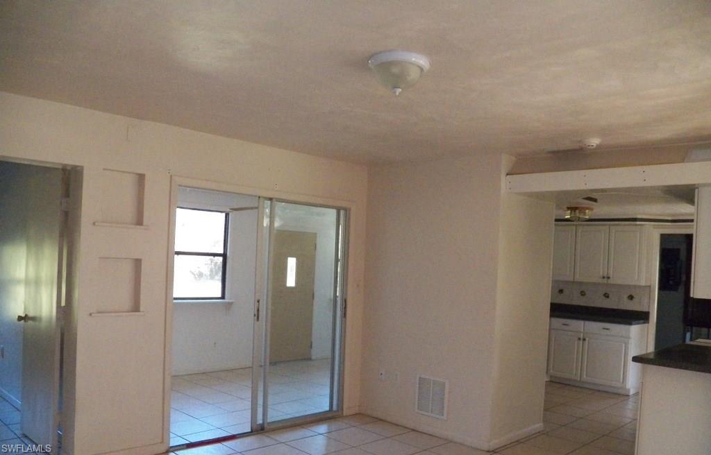 SPRING LAKES - Residential