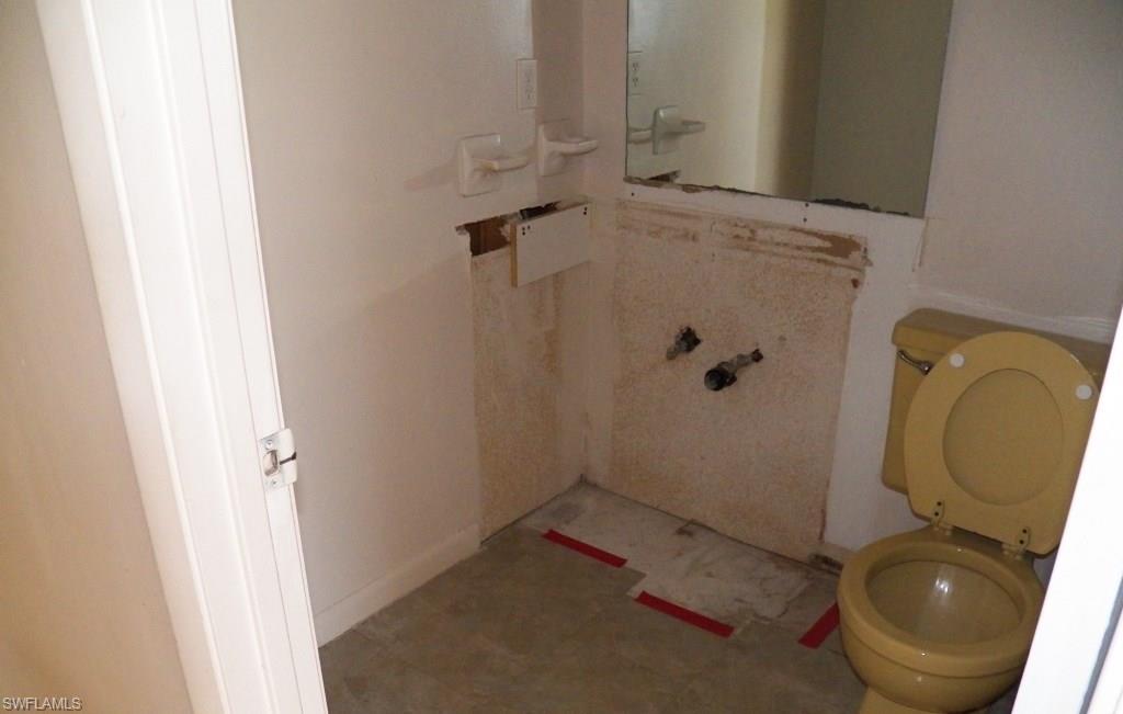 SPRING LAKES - Residential