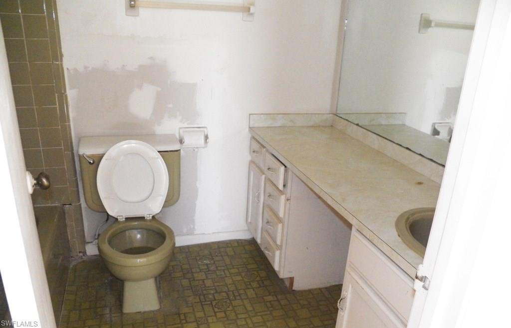 SPRING LAKES - Residential