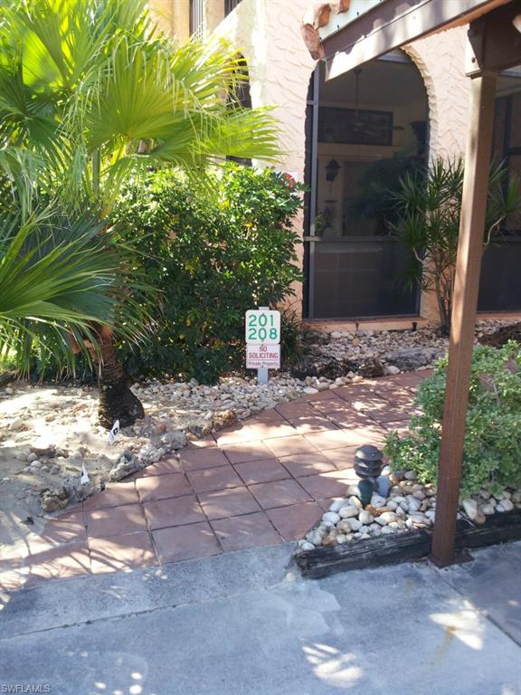 ROSE GARDEN VILLAS CONDO - Residential