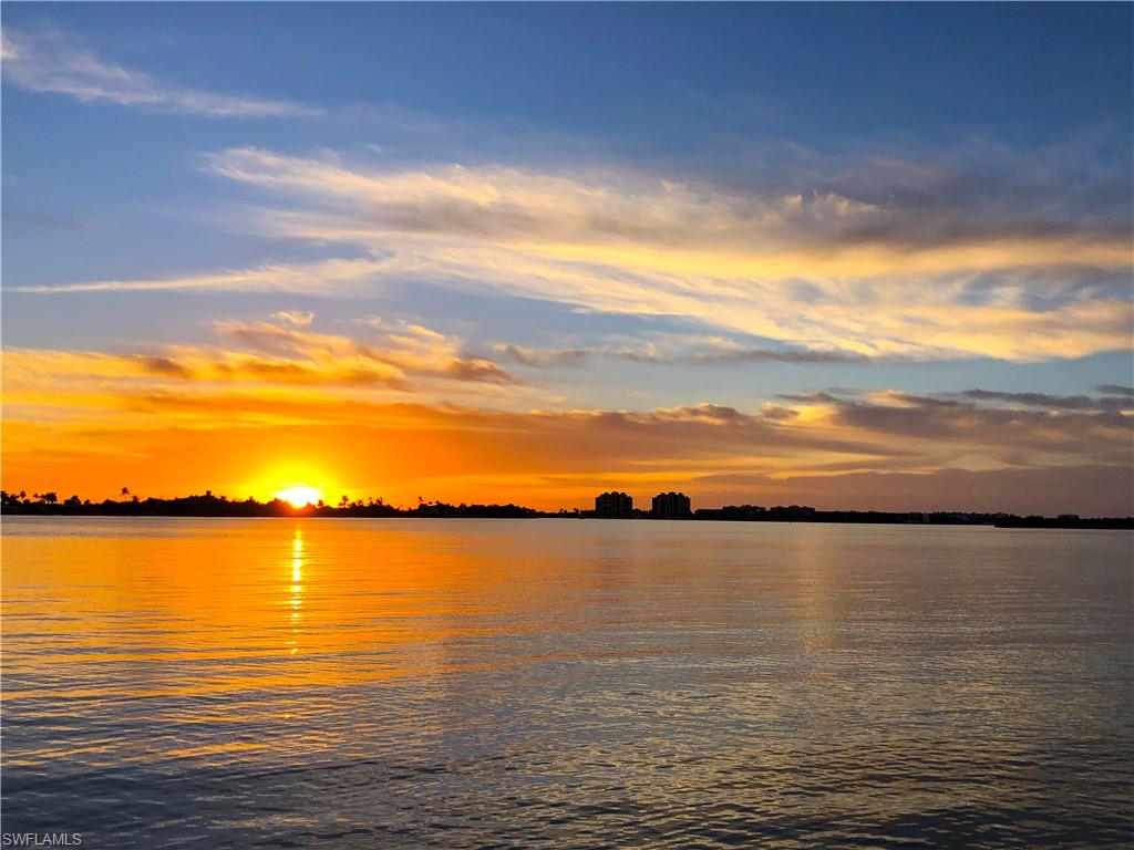 SOUTH SEAS - Residential