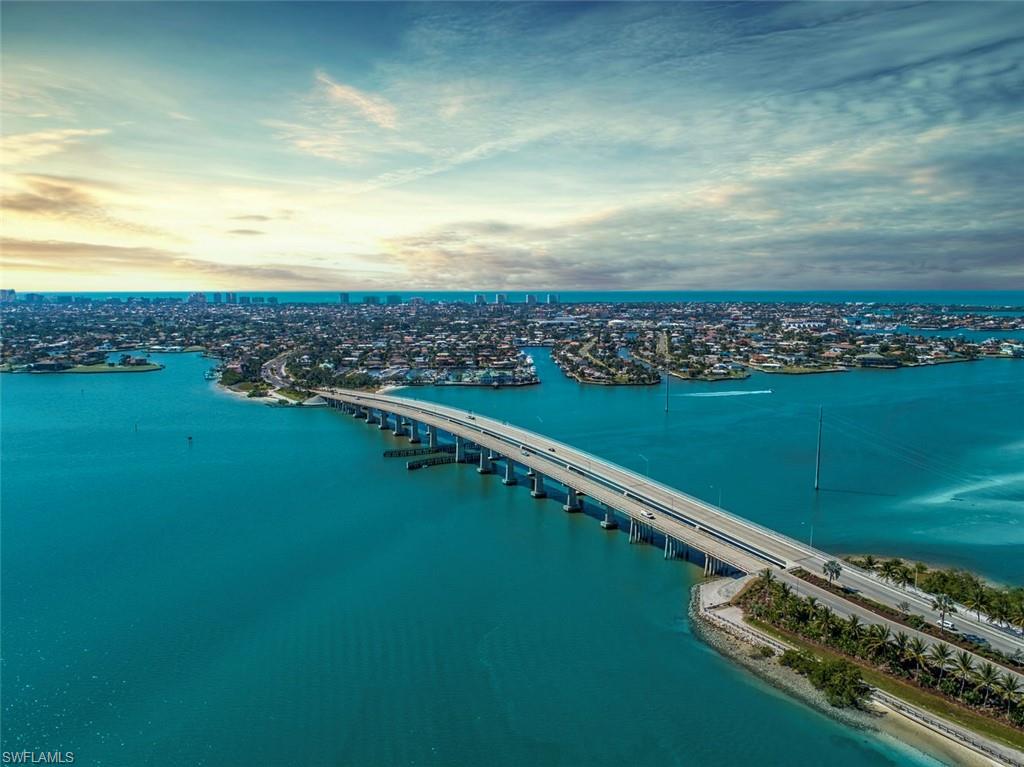 SOUTH SEAS - Residential