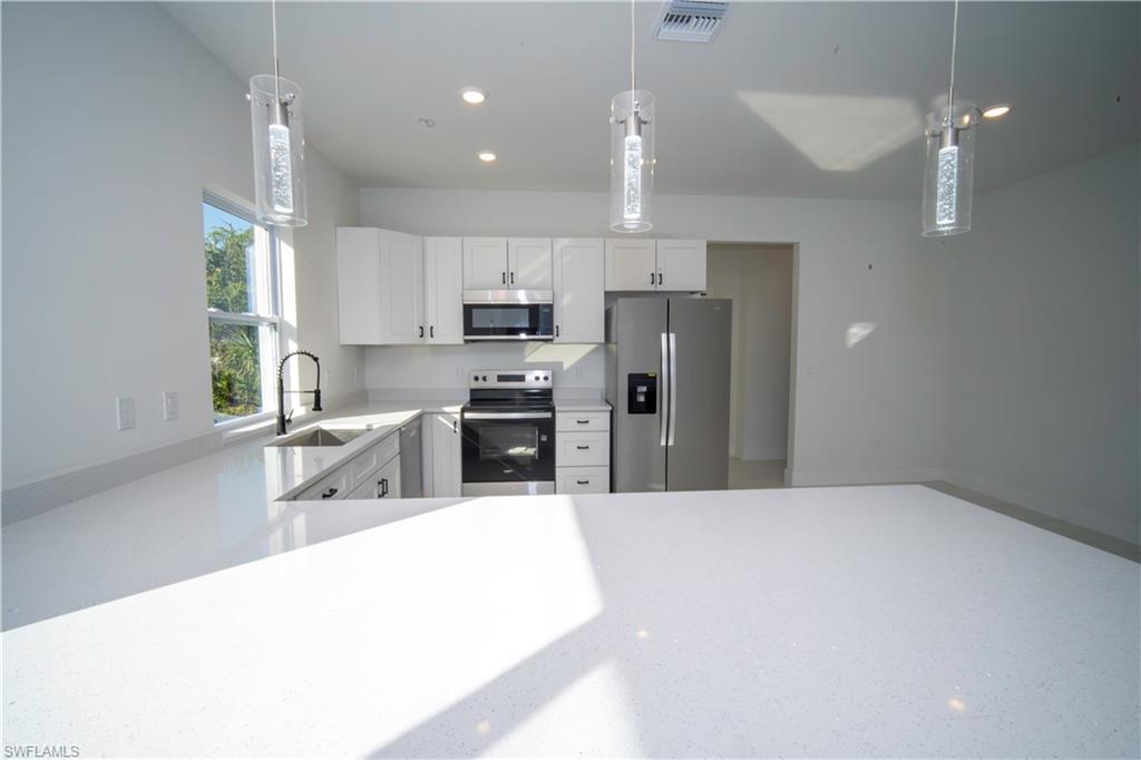 PORT CHARLOTTE - Residential Lease