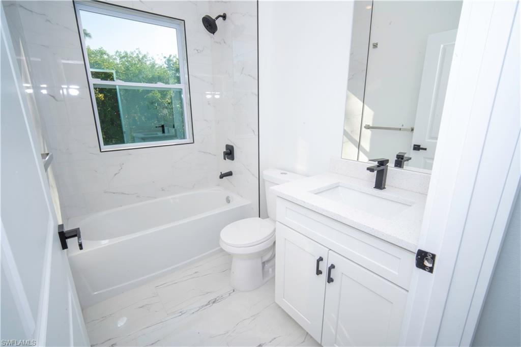 PORT CHARLOTTE - Residential Lease