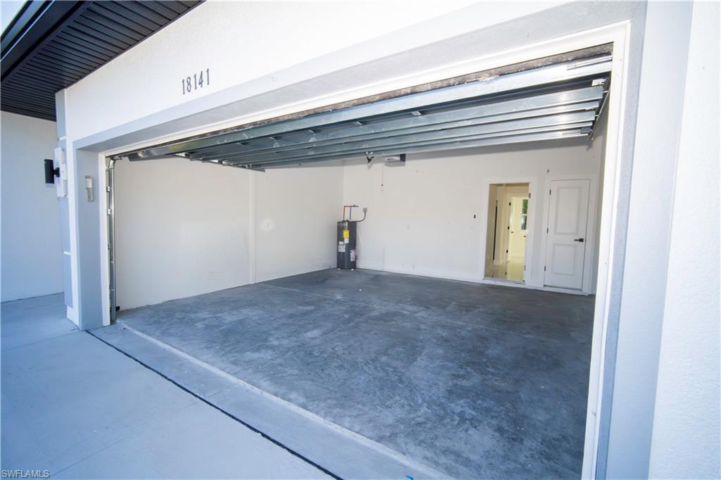 PORT CHARLOTTE - Residential Lease