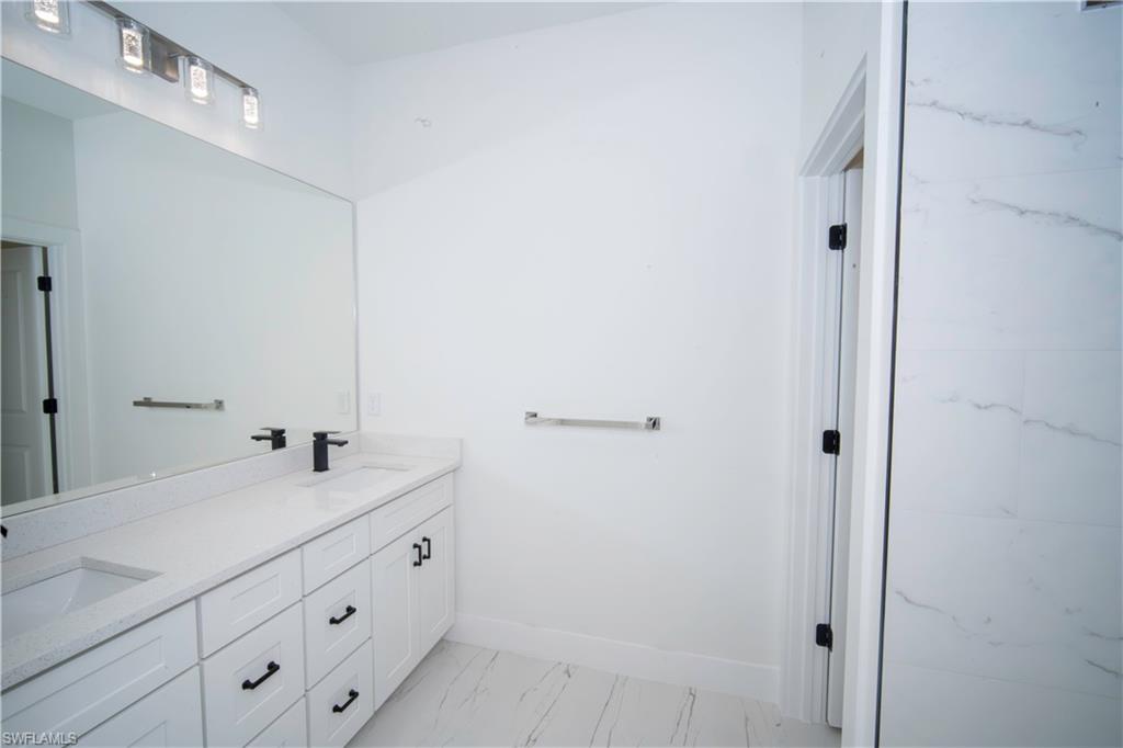 PORT CHARLOTTE - Residential Lease