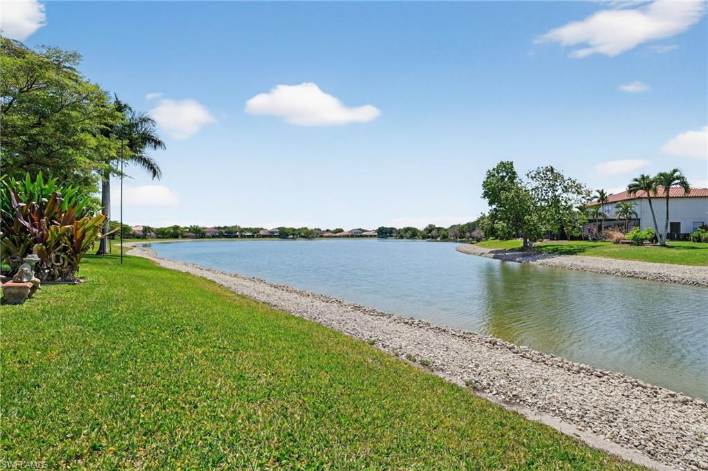 STONEYBROOK - Residential