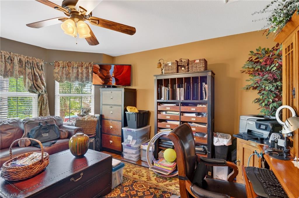 STONEYBROOK - Residential