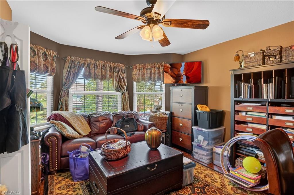 STONEYBROOK - Residential