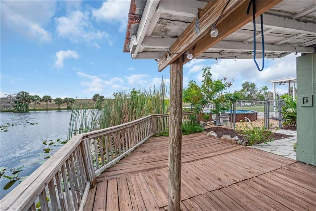 MOORE HAVEN - Residential