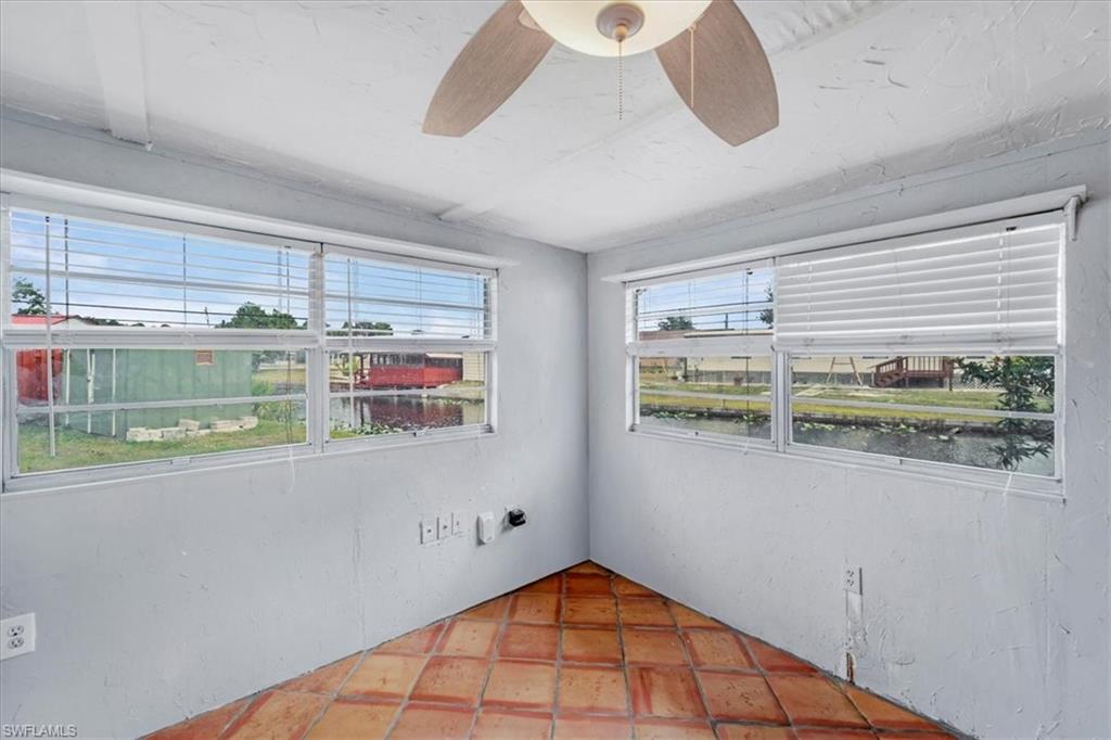 MOORE HAVEN - Residential