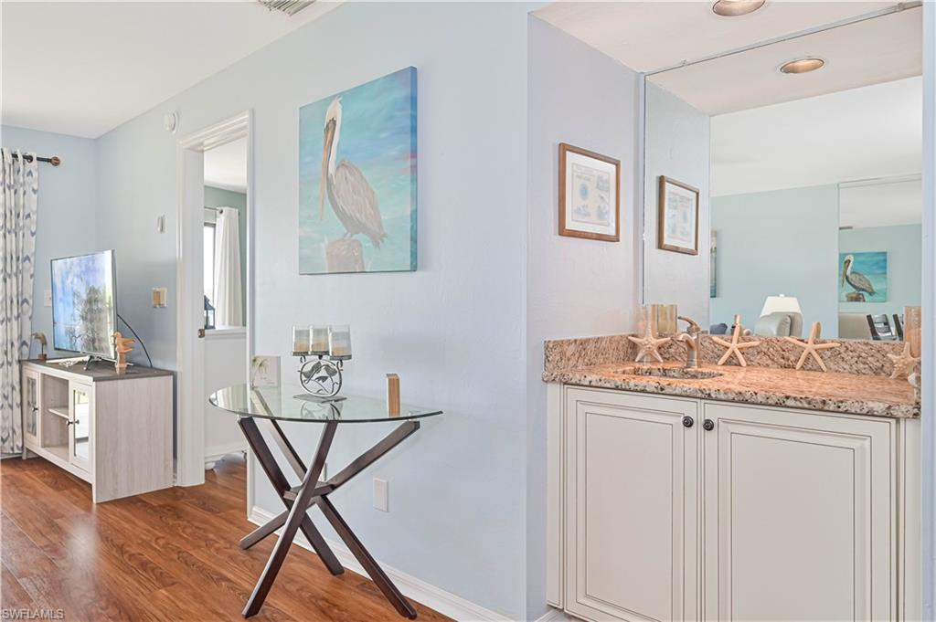 TERRACE - Residential Lease