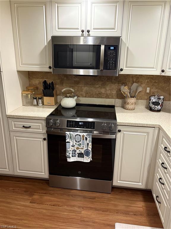 TERRACE - Residential Lease