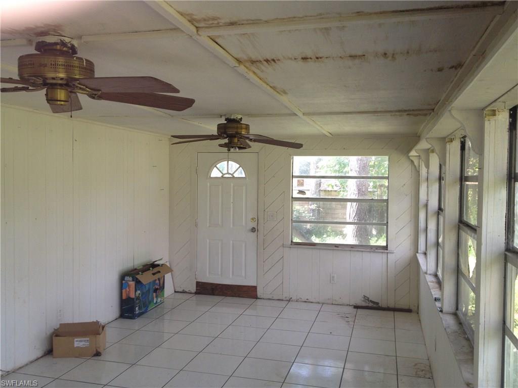 EASTWOOD ACRES UNREC - Residential