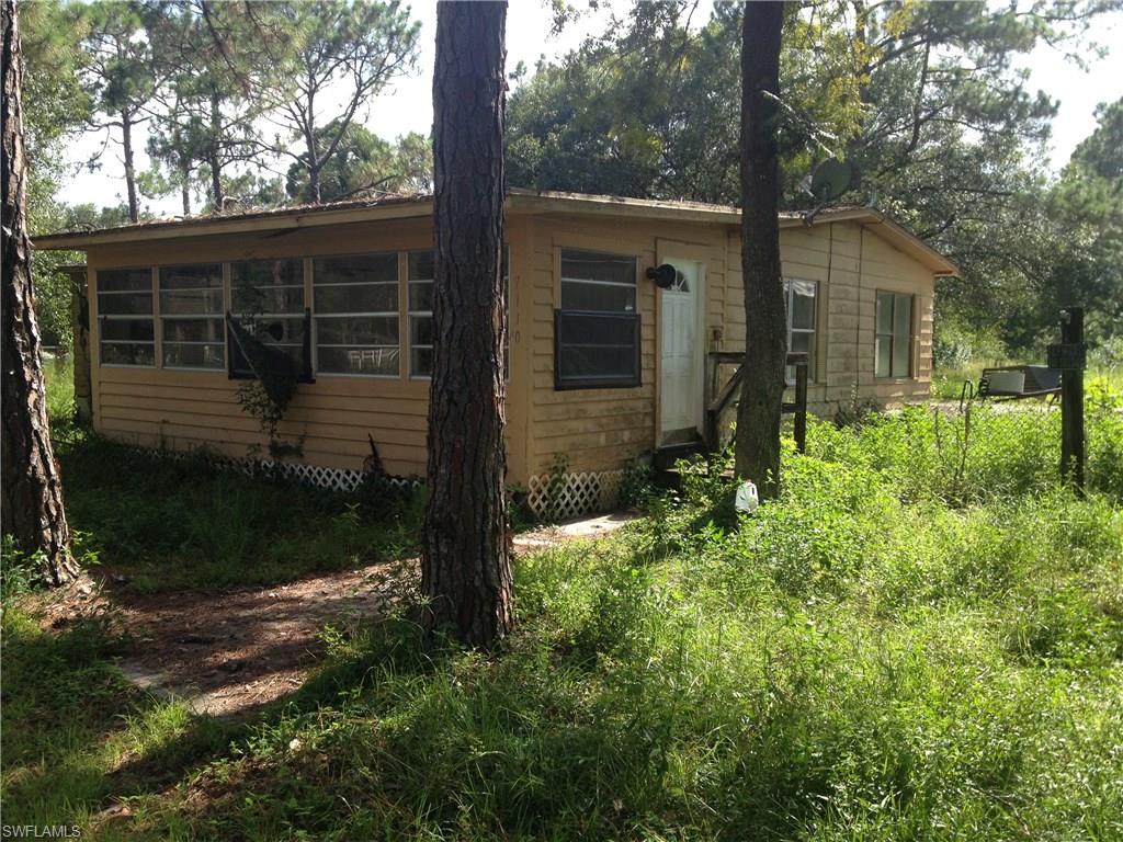 EASTWOOD ACRES UNREC - Residential