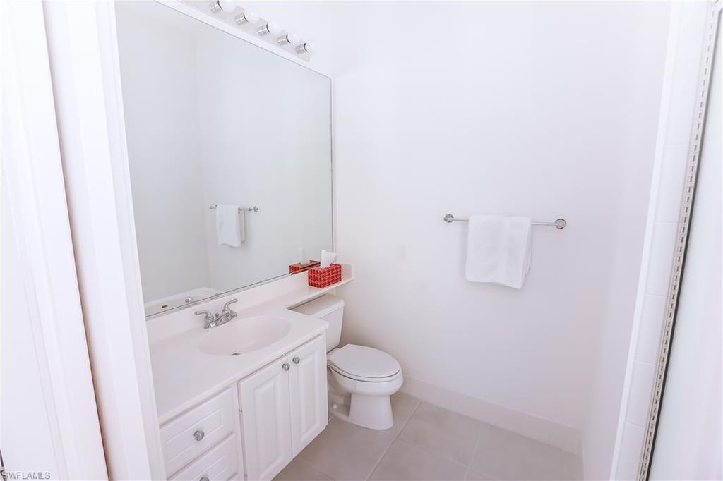 ISLAND WALK - Residential