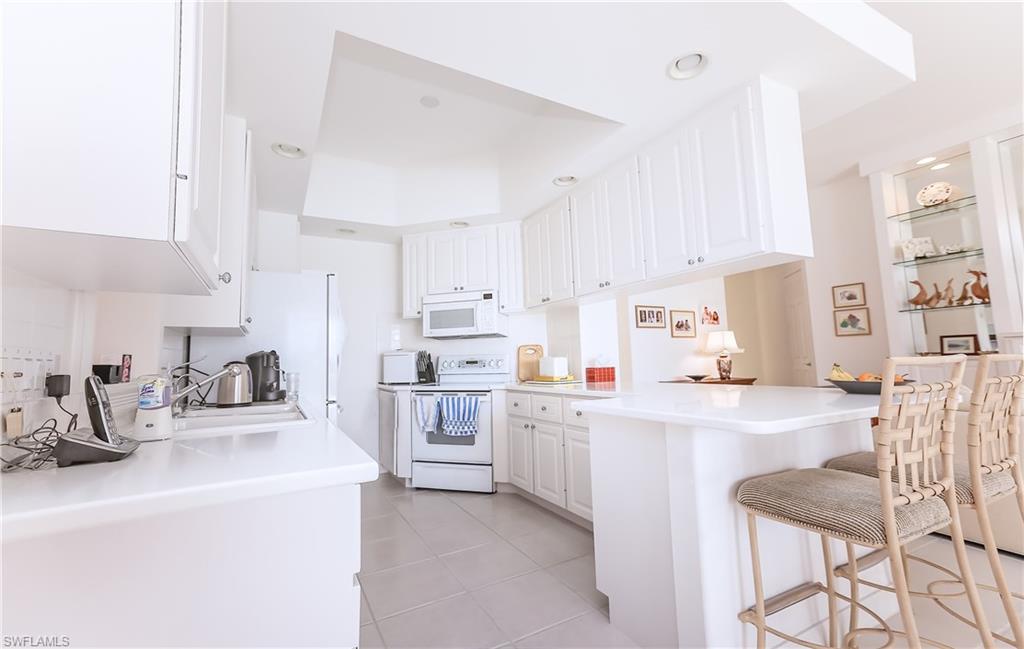 ISLAND WALK - Residential