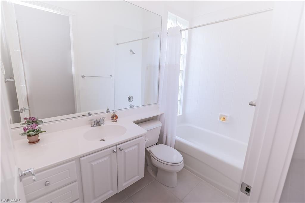 ISLAND WALK - Residential