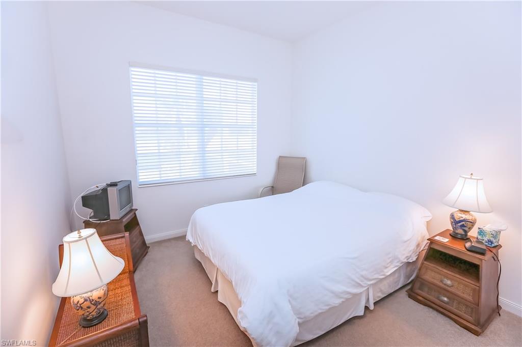 ISLAND WALK - Residential