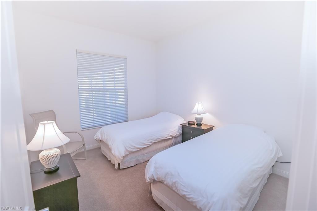 ISLAND WALK - Residential