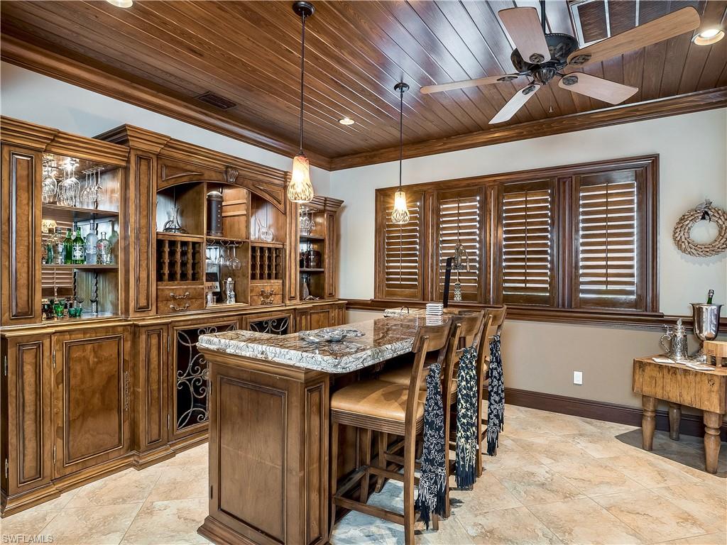 EDGEWATER - Residential