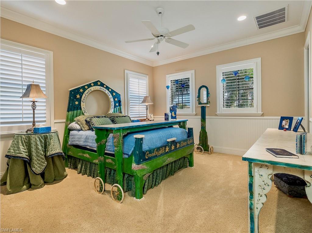 EDGEWATER - Residential