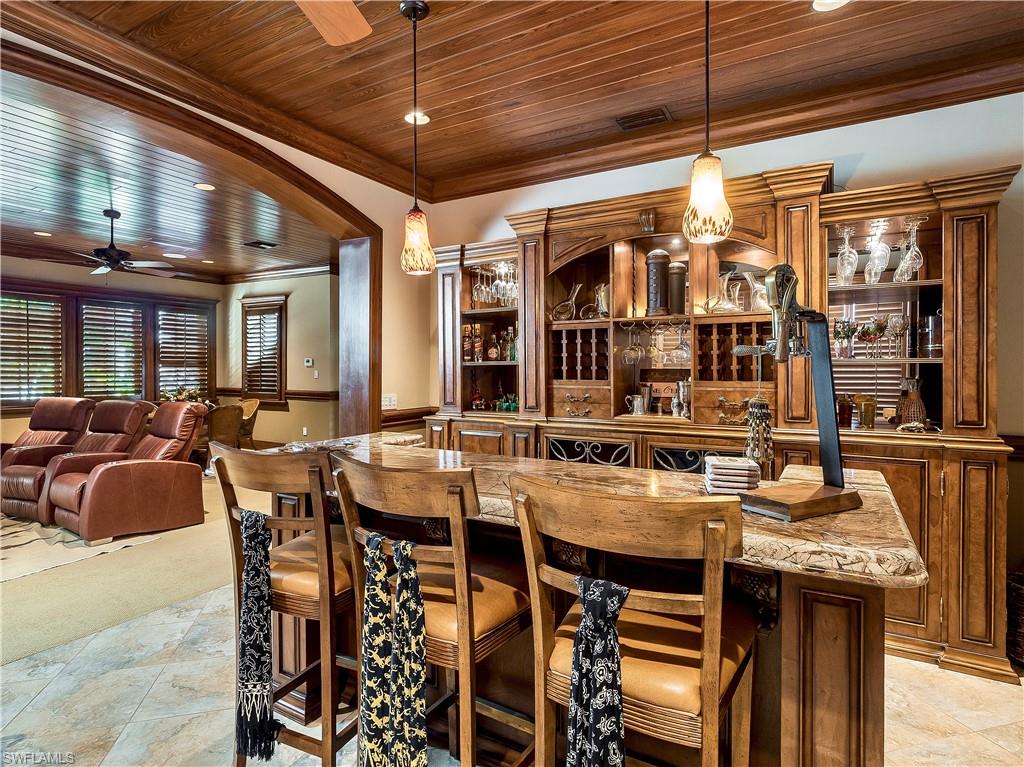 EDGEWATER - Residential