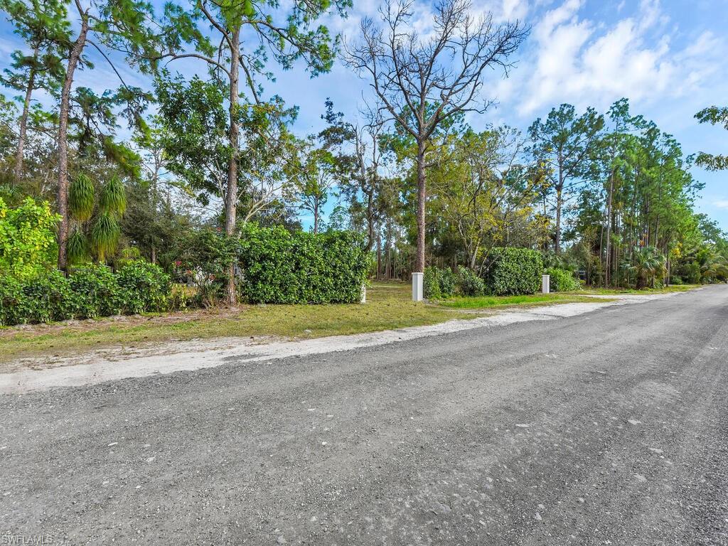 NAPLES 701 - Residential