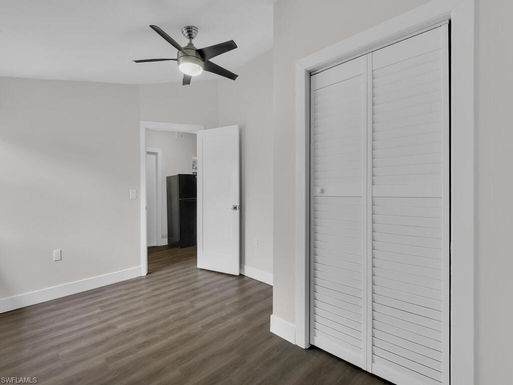 NAPLES 701 - Residential