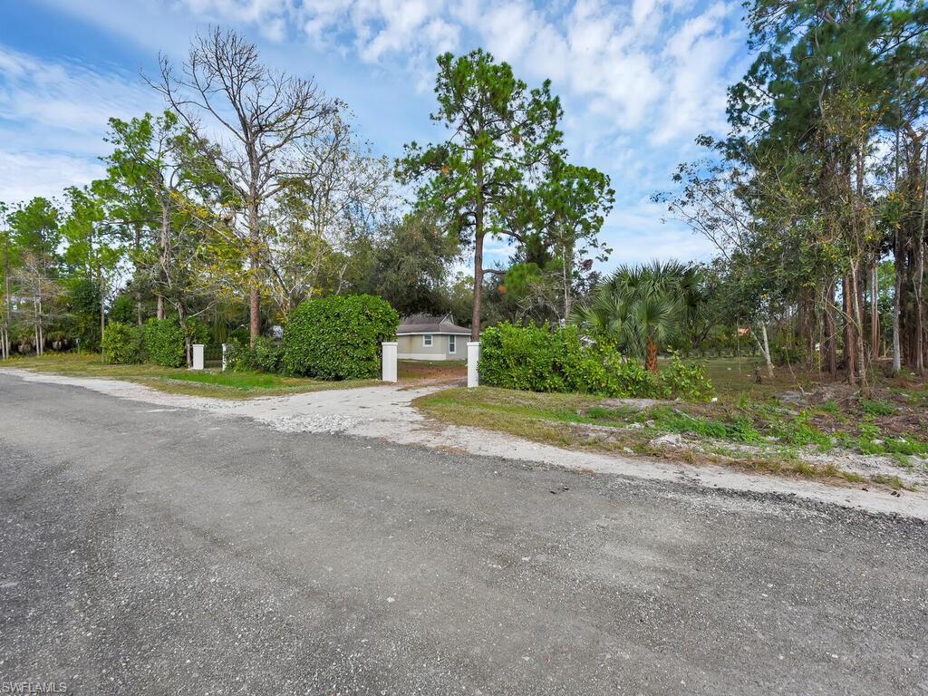 NAPLES 701 - Residential