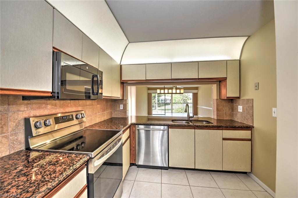 ABBEY AT BERKSHIRE VILLAGE - Residential