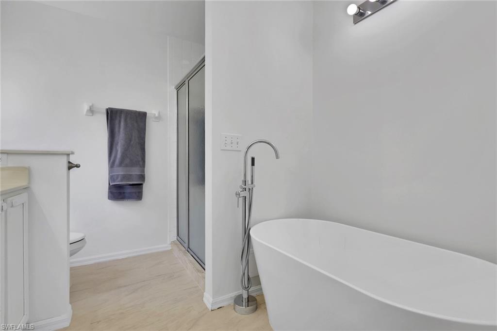 WALDEN SHORES - Residential