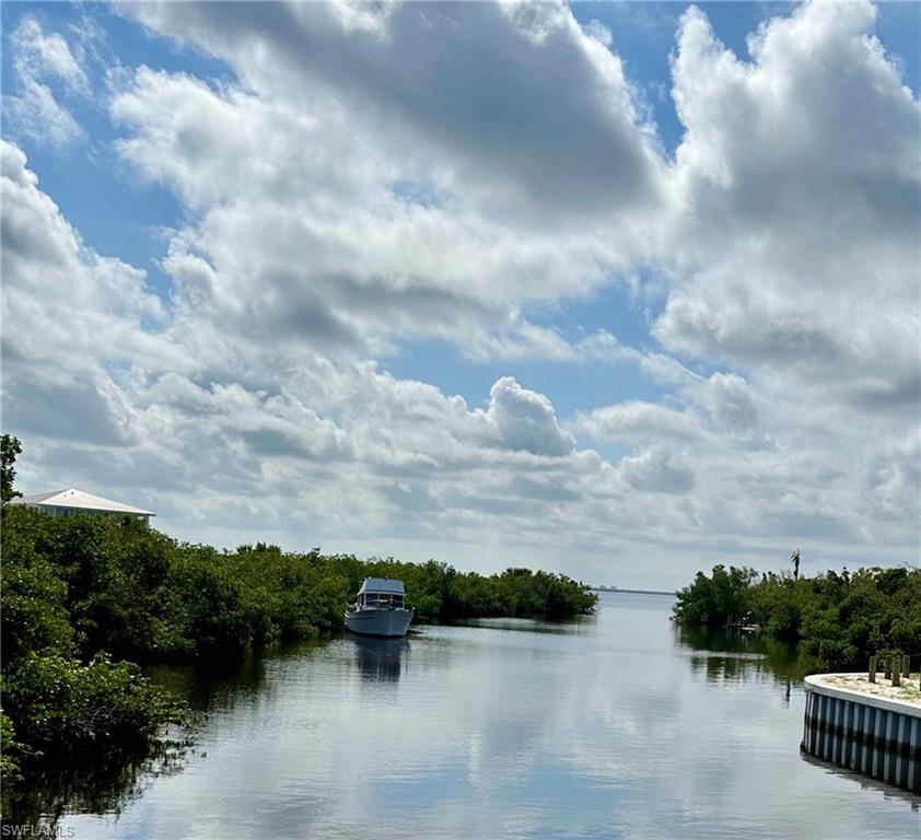 PINE ISLAND VILLAS - Land