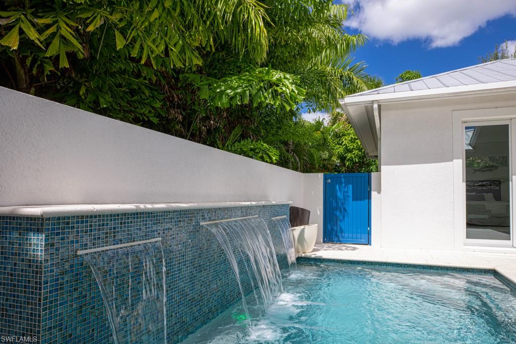 KONA KOVE - Residential