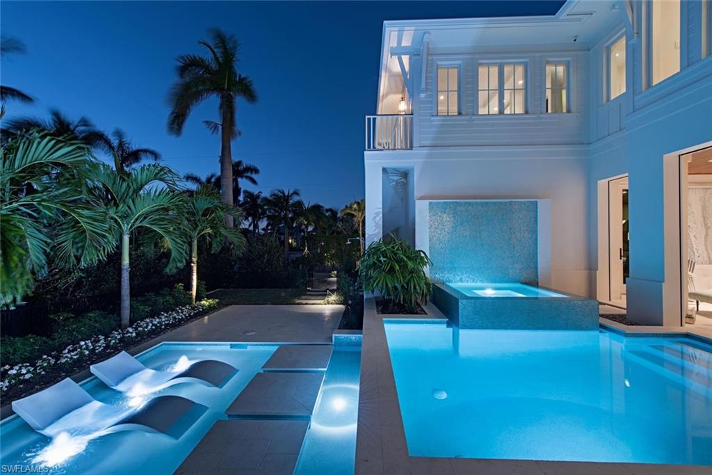 OLDE NAPLES - Residential