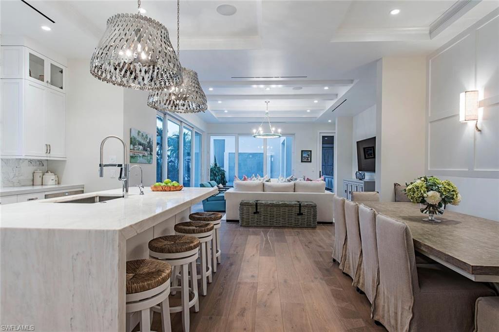 OLDE NAPLES - Residential