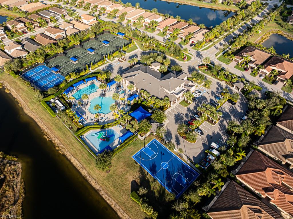 MARINA BAY - Residential