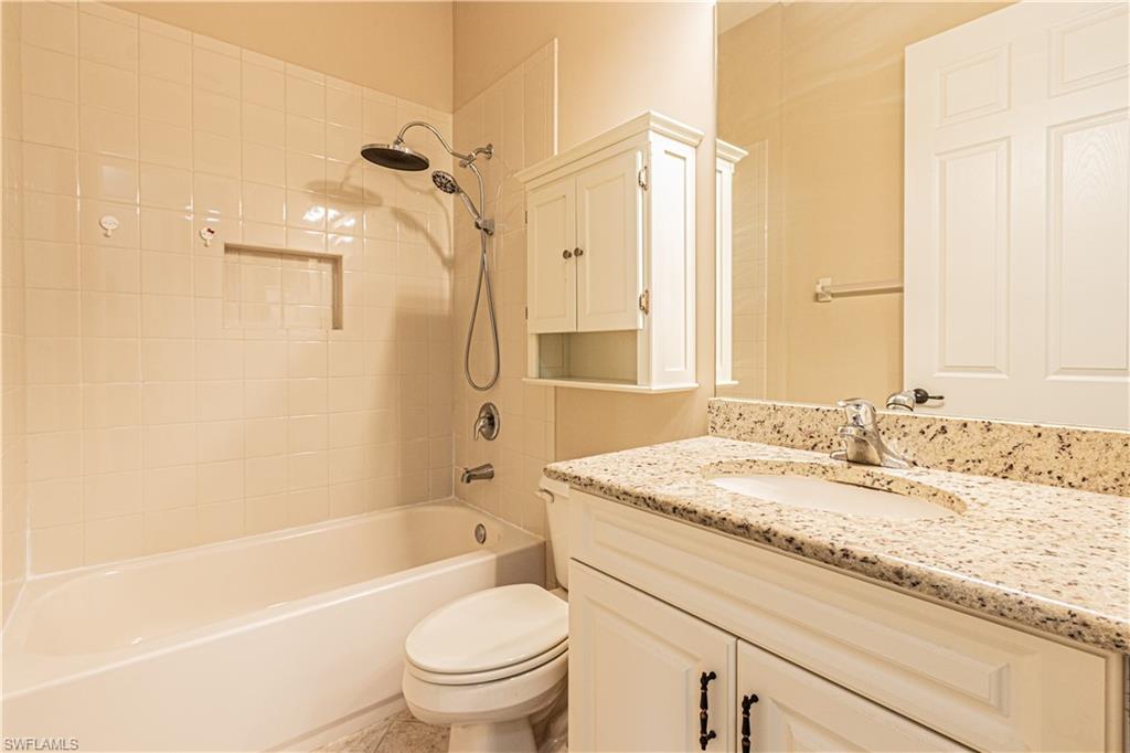 MARINA BAY - Residential